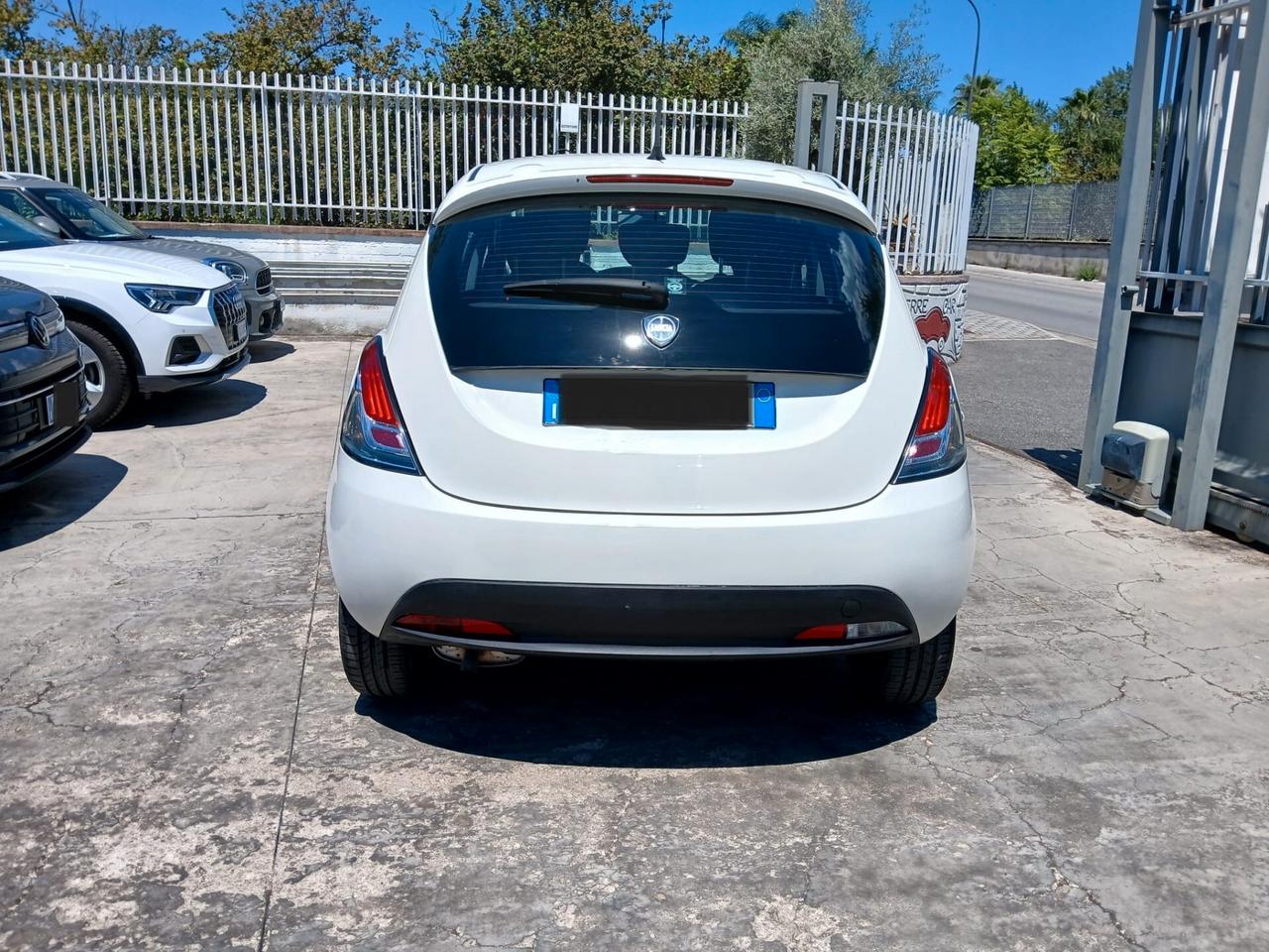 Lancia Ypsilon 1.2 69 CV 5 porte S&S Gold