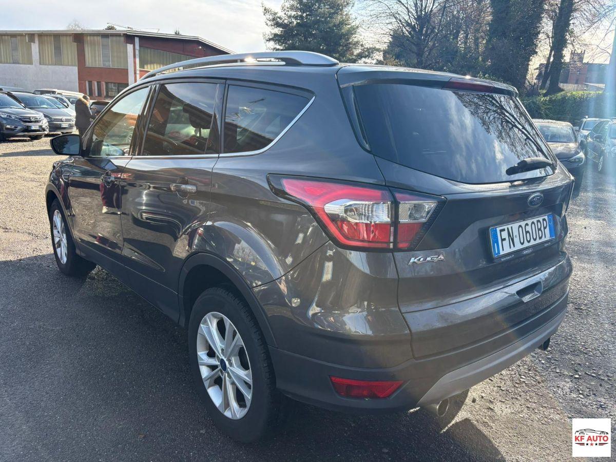 FORD - Kuga - 1.5 TDCI 120 CV S&S 2WD P. Titanium-AUT-NEOPATENTATI