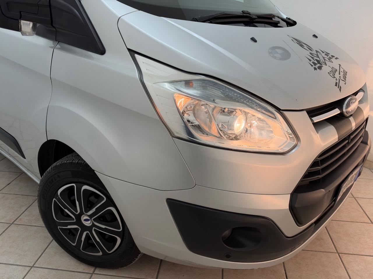 Ford Transit Custom 310 2.2 TDCi 125CV PC Combi