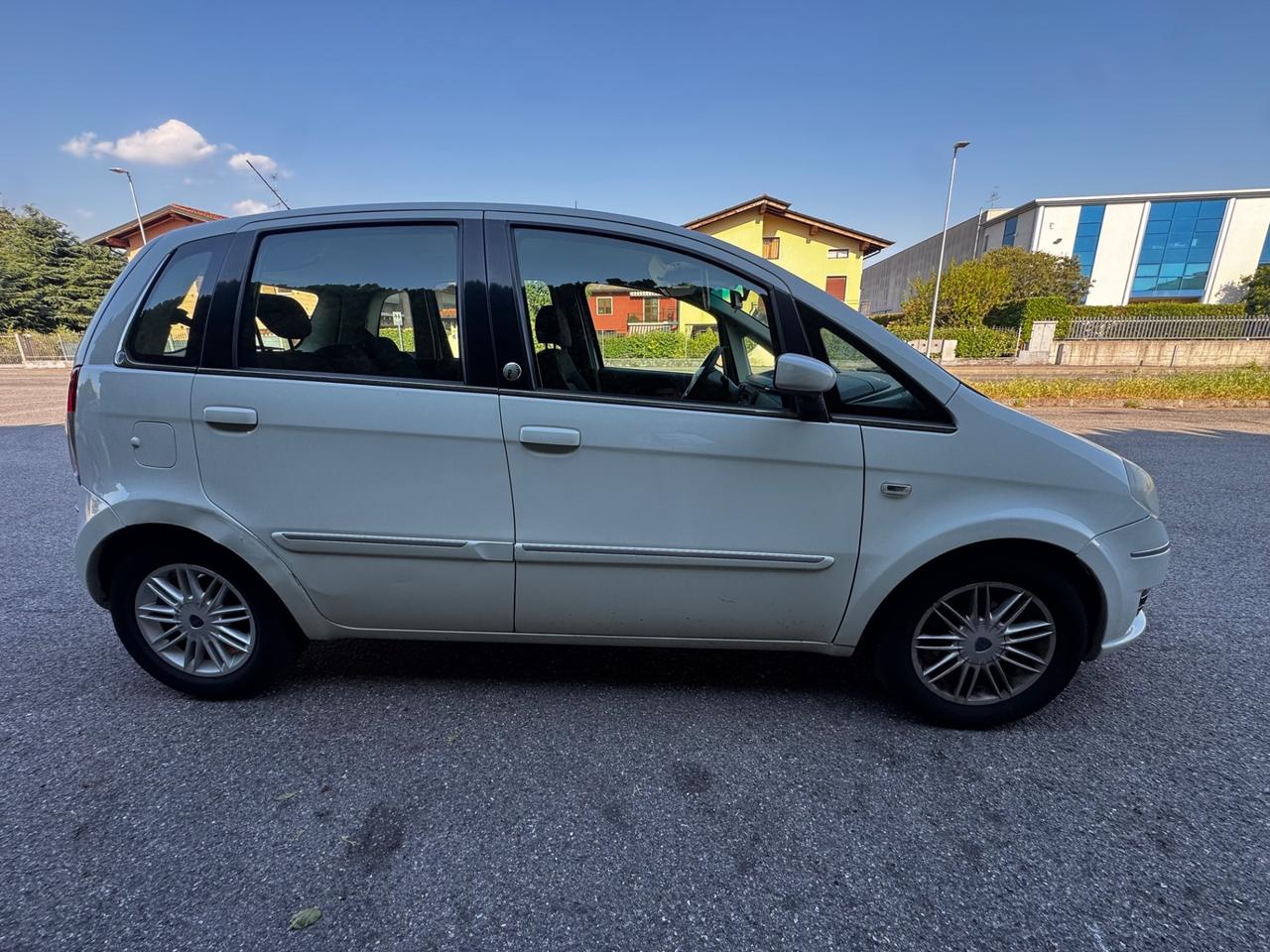Lancia MUSA 1.4 Oro Ecochic GPL