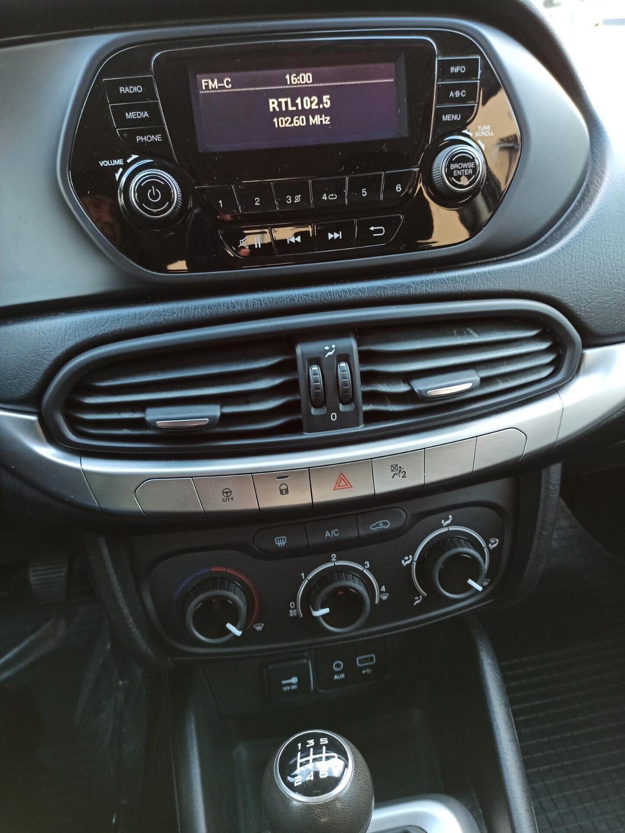 Fiat Tipo 1.4 95 cv 6m Benzina 5 Porte Lounge