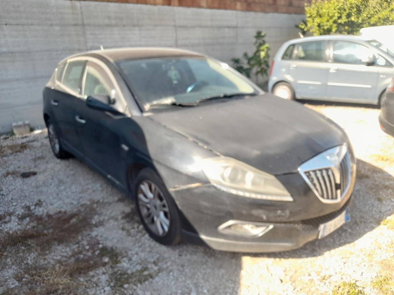 Lancia Delta 1.6 MJT DPF Argento