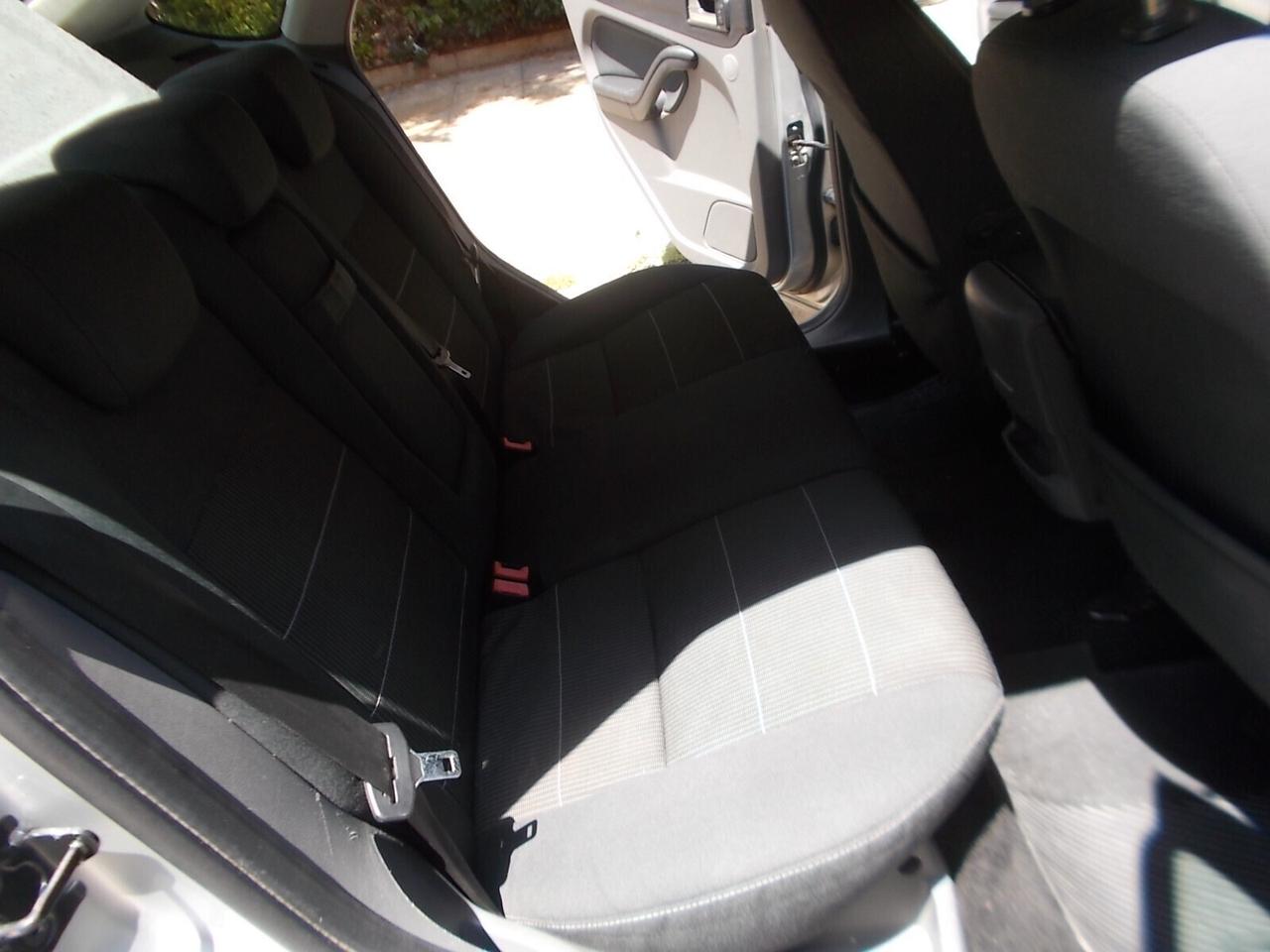 Ford Focus BERLINA 1.6 TDCi 90cv 5p. TITANIUM