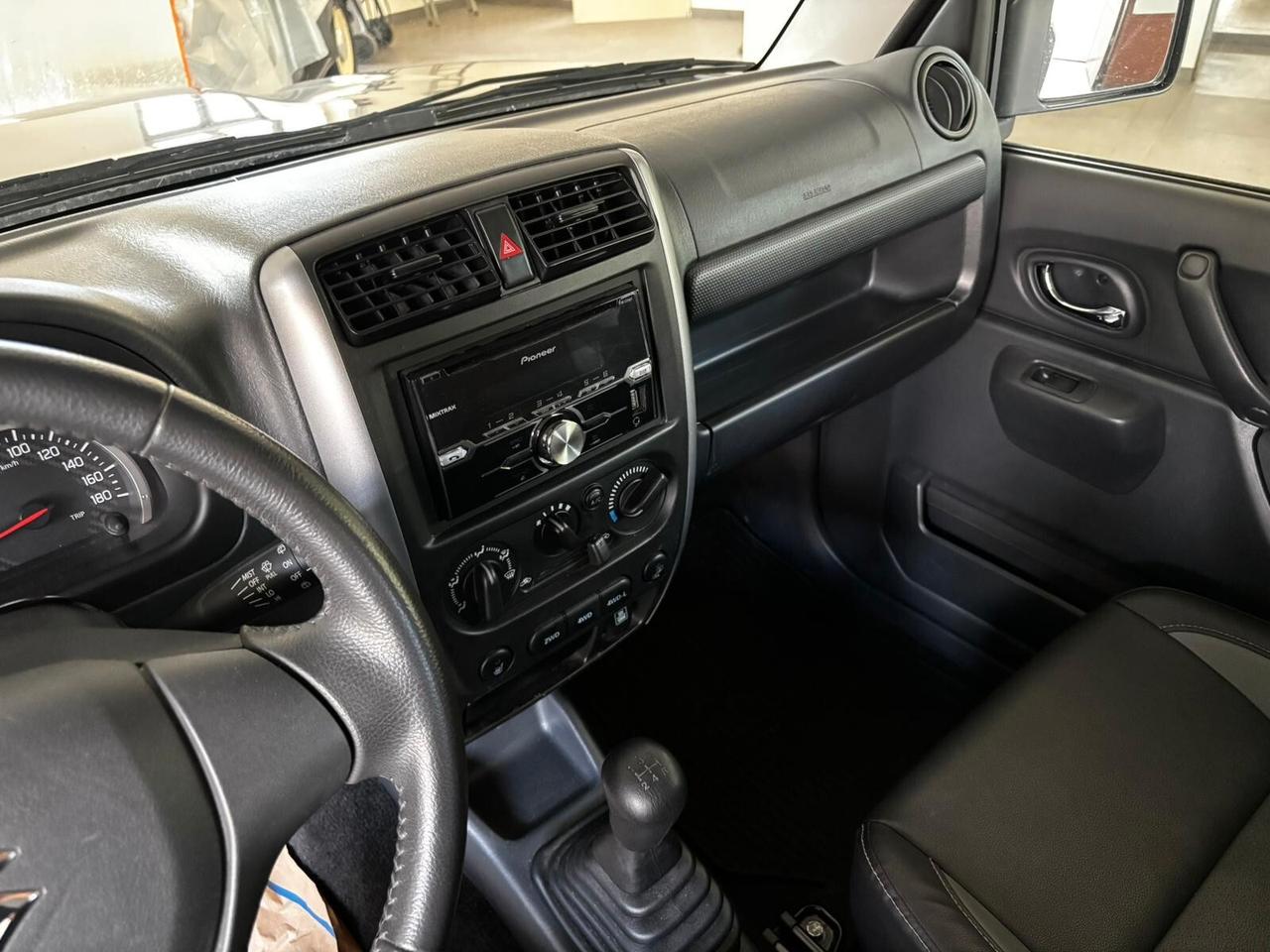 Suzuki Jimny 1.3 4WD Evolution