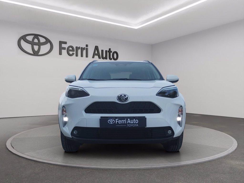 TOYOTA Yaris cross 1.5h active fwd 115cv e-cvt del 2025