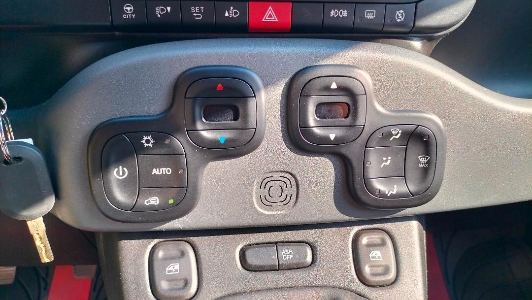 Fiat Panda Cross 1.0 70cv Hybrid PERFETTE CONDIZIONI!! NO VINCOLI!!