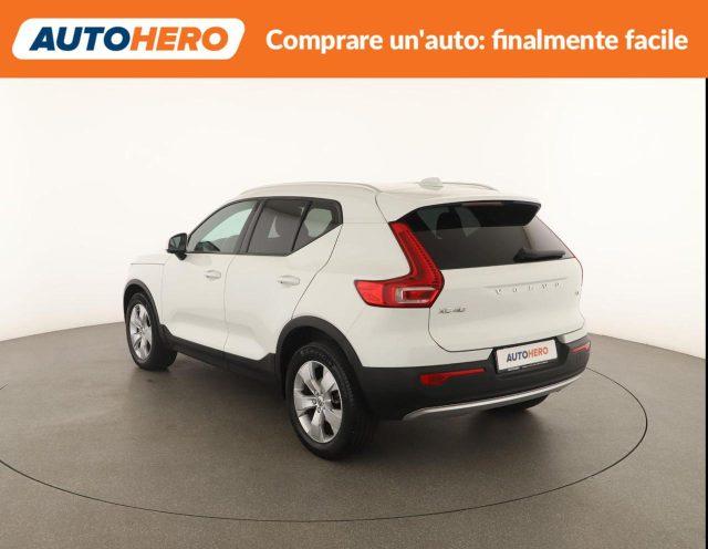 VOLVO XC40 T3 Momentum