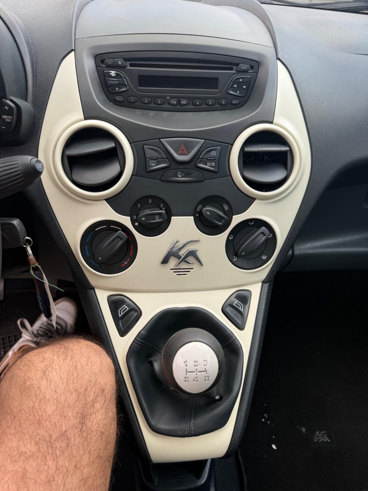 Ford Ka Ka+ 1.3 TDCi 75CV Titanium cDPF