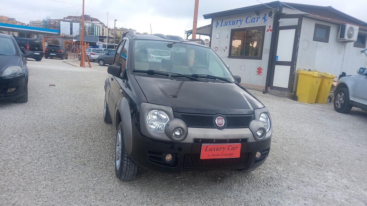 Fiat Panda 1.3 MJT 16V 4x4 Cross