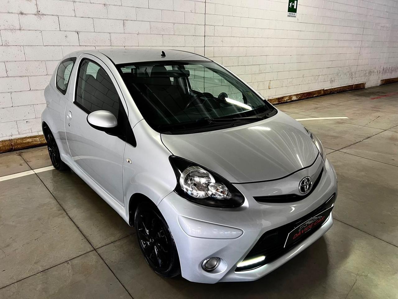 Toyota Aygo 1.0 12V VVT-i 3 porte Lounge Connect MMT