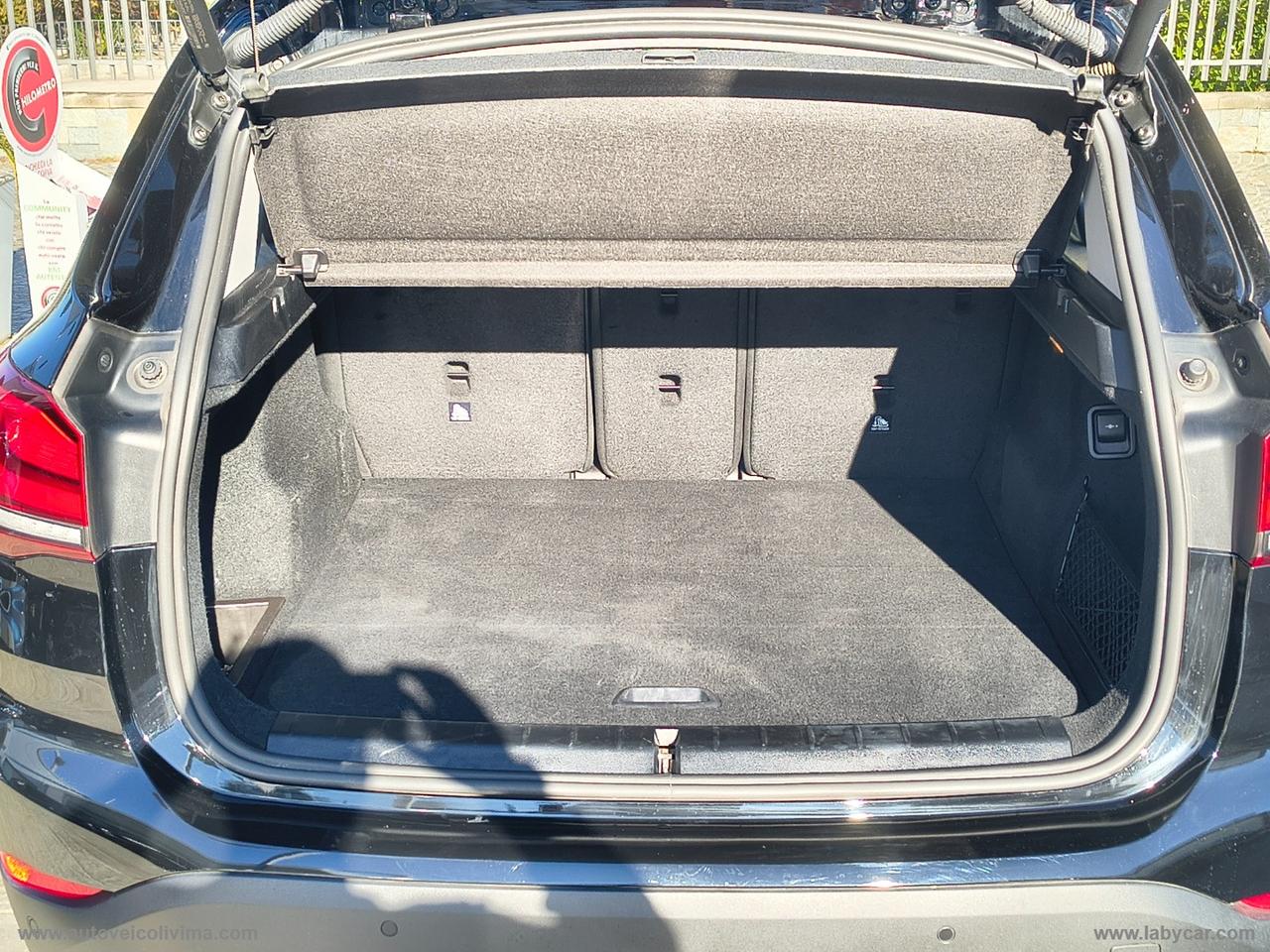 BMW X1 sDrive18d Business Advantage AUTOMATICO