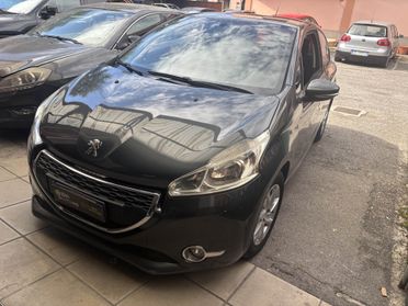 Peugeot 208 1.2 VTi Allure 3 porte