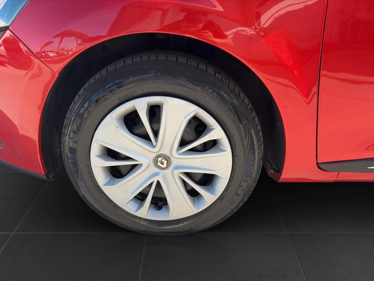 Renault Clio 0.9 GPL 90cv Moschino NEOPATENTATI