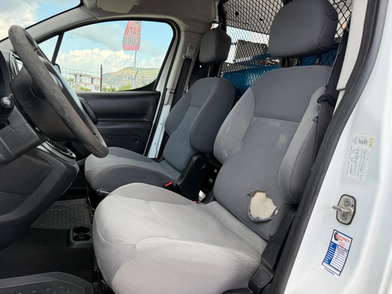 PEUGEOT PARTNER ANNO 2015 1.6 DIESEL 75 CV