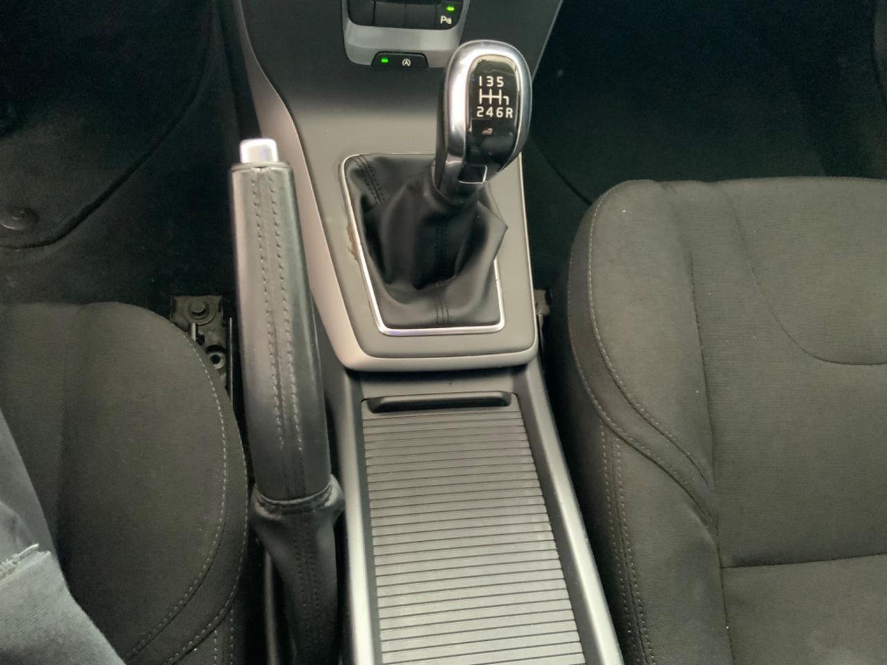 Volvo V40 D3 Momentum