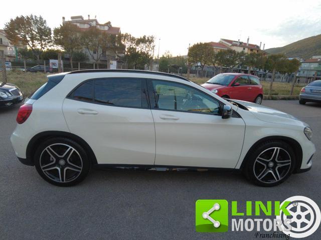 MERCEDES-BENZ GLA 220 4MATIC Premium AMG Night Edition 4matic