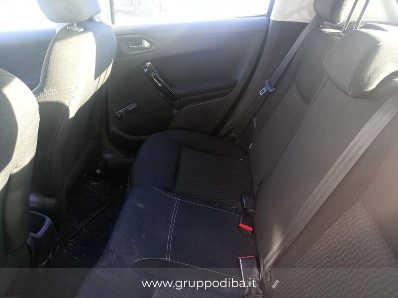 Peugeot 208 I 2015 Benzina 5p 1.2 puretech Allure s&s 82cv neopatentati