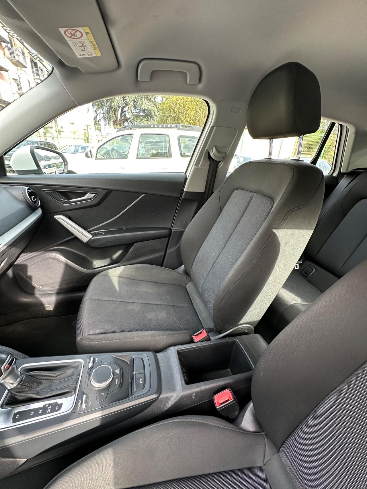 Audi Q2 30 TDI S tronic Identity Black