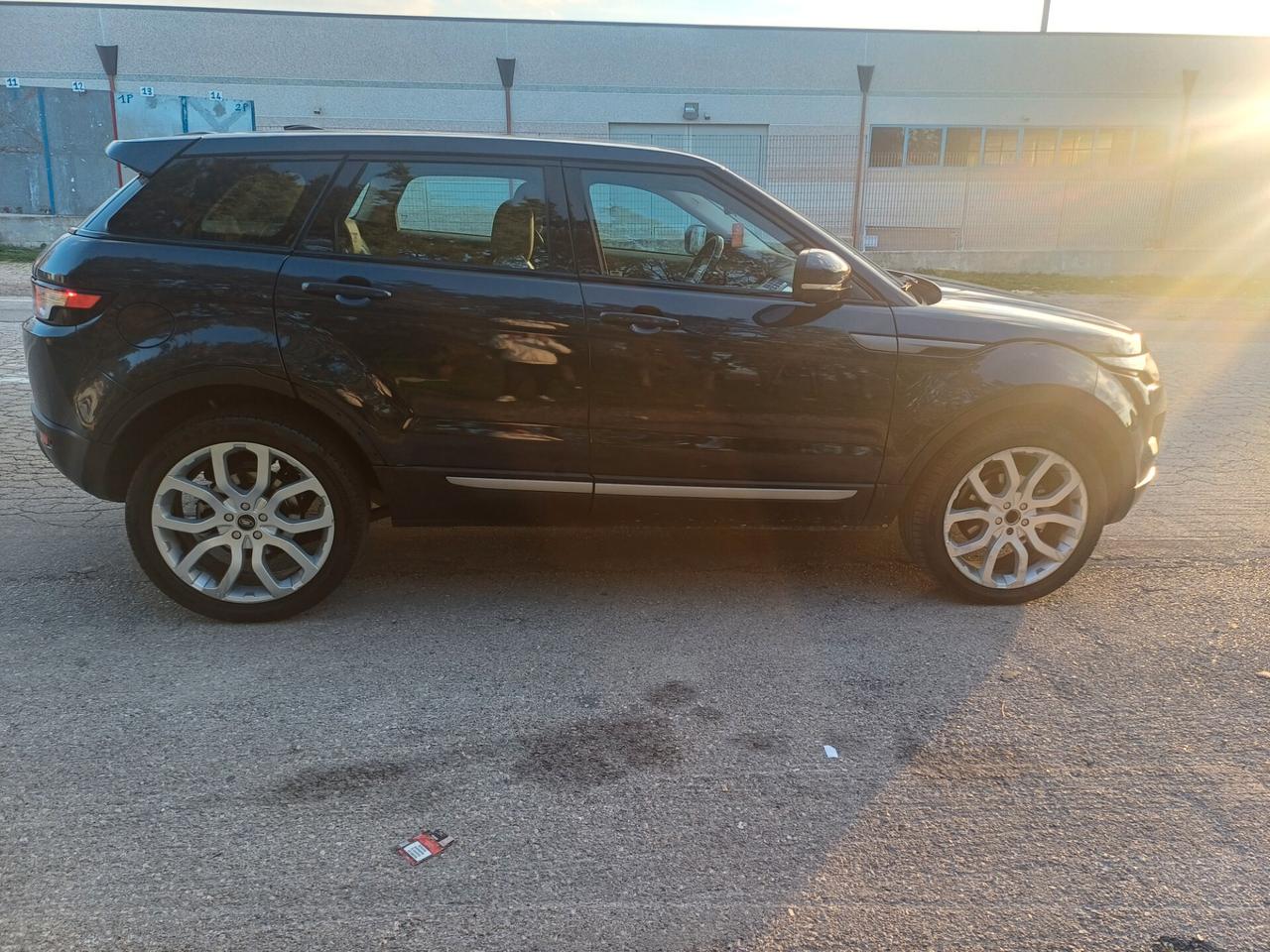 Land Rover Range Evoque 2.2 Sd4 5p. Dynamic Limited Edition