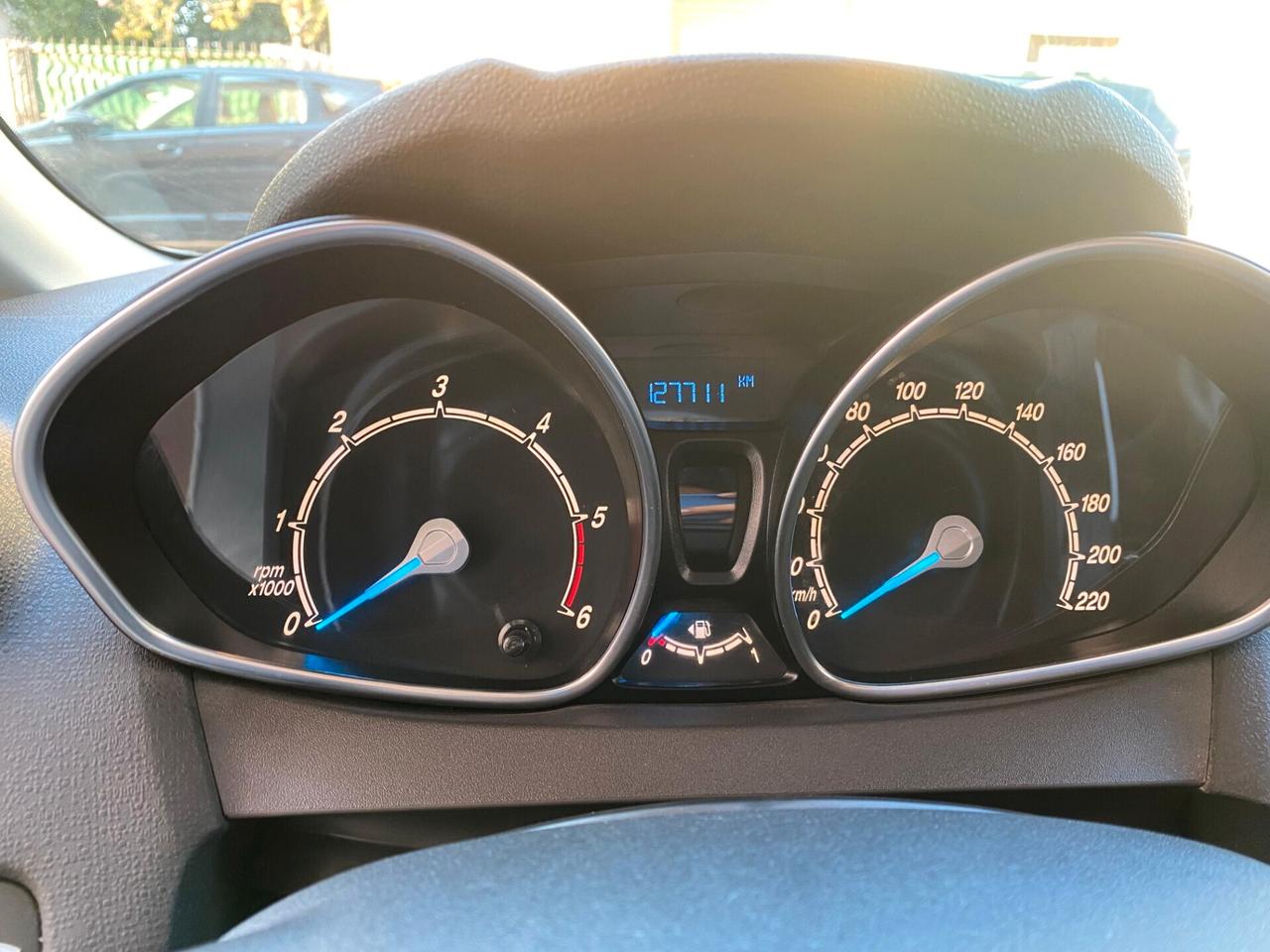 Ford Fiesta 1.5 TDCi 75CV 5 porte Titanium