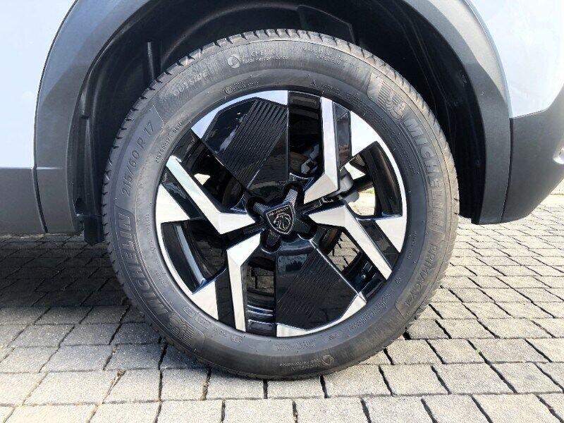 Peugeot 2008 2008 PureTech 130 S&S EAT8 GT