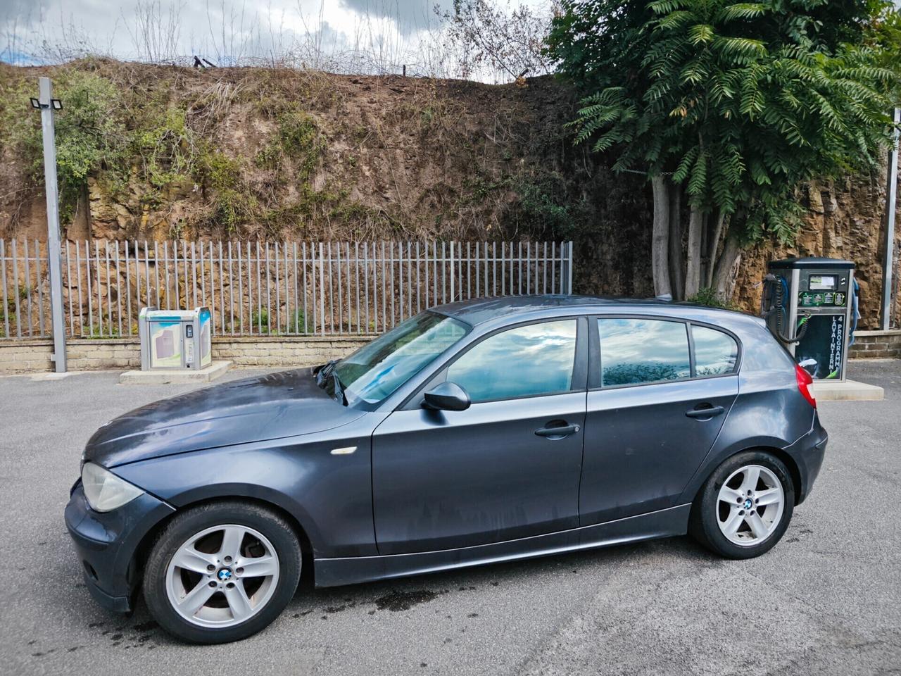 Bmw 118 118d cat 5 porte Eletta