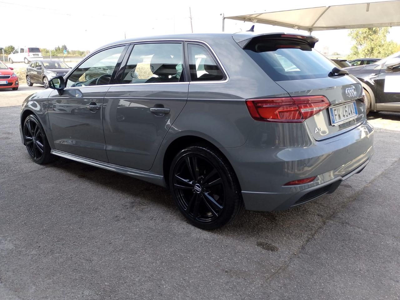 AUDI A3 SPB 30 g-tron S tronic Admired