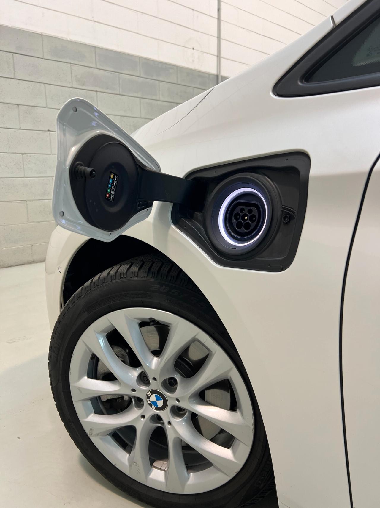 BMW 225XE Active Tourer iPerformance Luxury