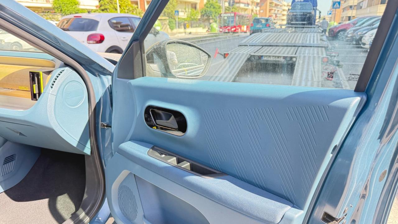 Fiat Grande Panda 1.2 Hybrid 110 CV S&S La Prima LED NAVI KAMERA CERCHI 17 BLUETOOTH
