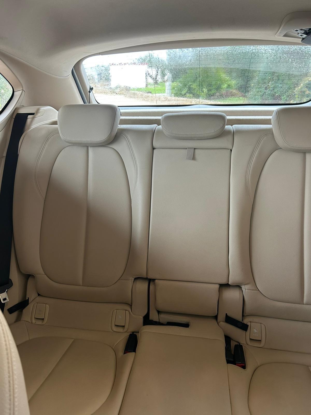 Bmw 216 216d Active Tourer Advantage