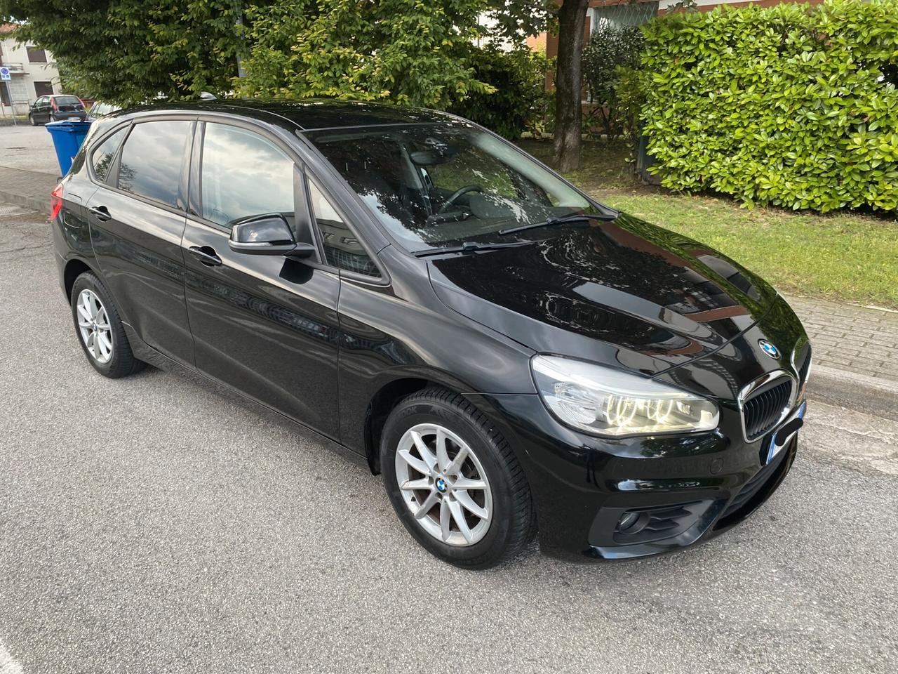 Bmw 2er Active Tourer 216d Active Tourer Advantage