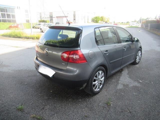 Volkswagen Golf 4 1.6 Benzina/GPL Neopatentati OK