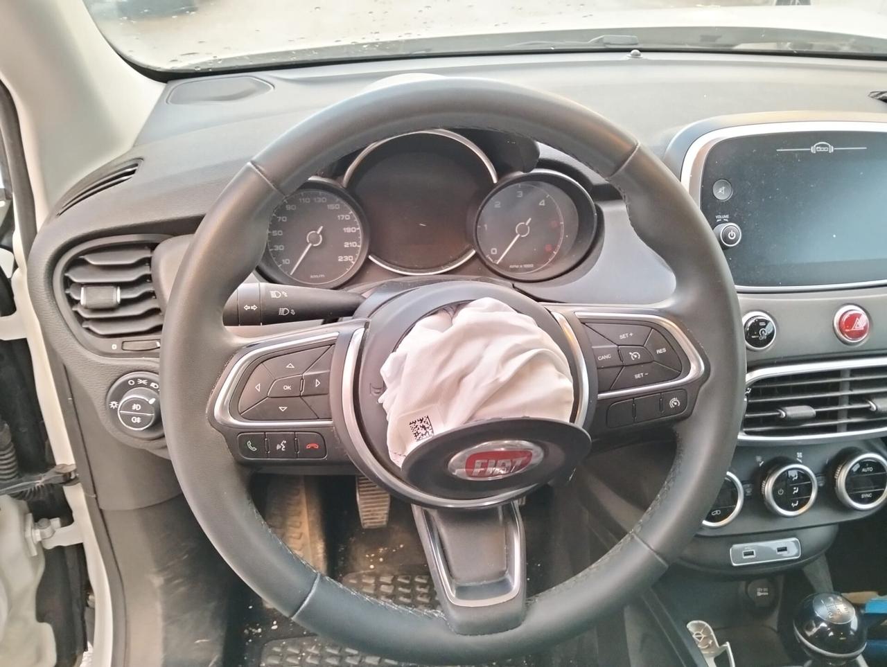 Fiat 500X 1.3 M-jet 95cv Cross 2022 SINISTRATA