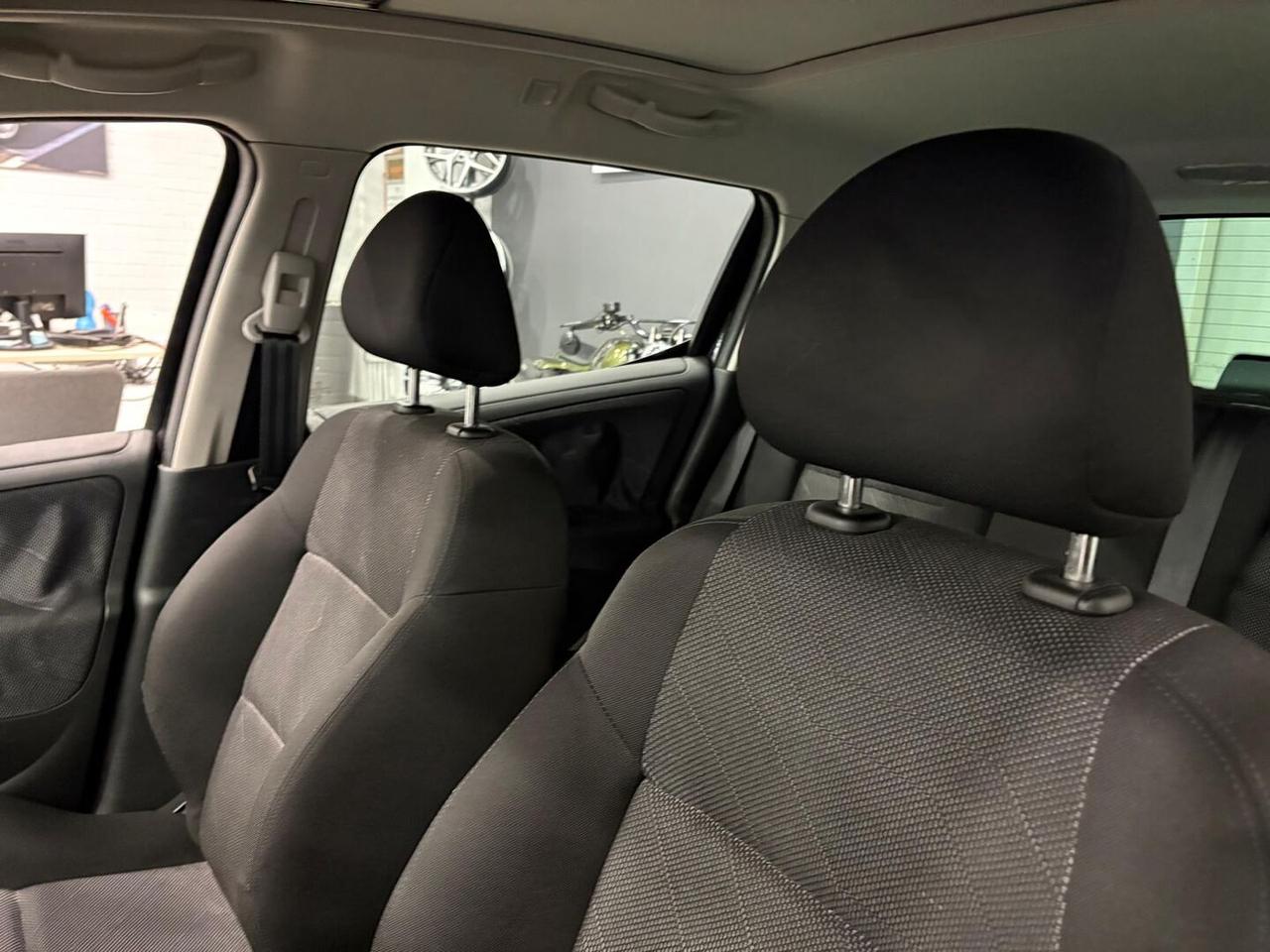 Peugeot 207 Station Wagon 1.4 vti 16v XS Ciel