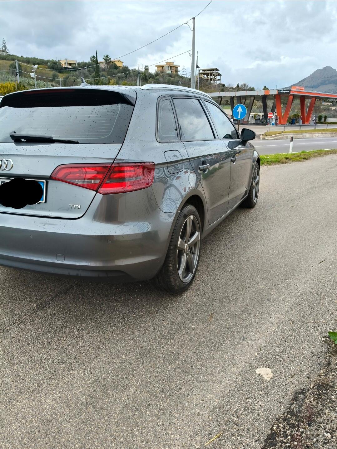 Audi A3 SPB 1.6 TDI clean diesel quattro edition