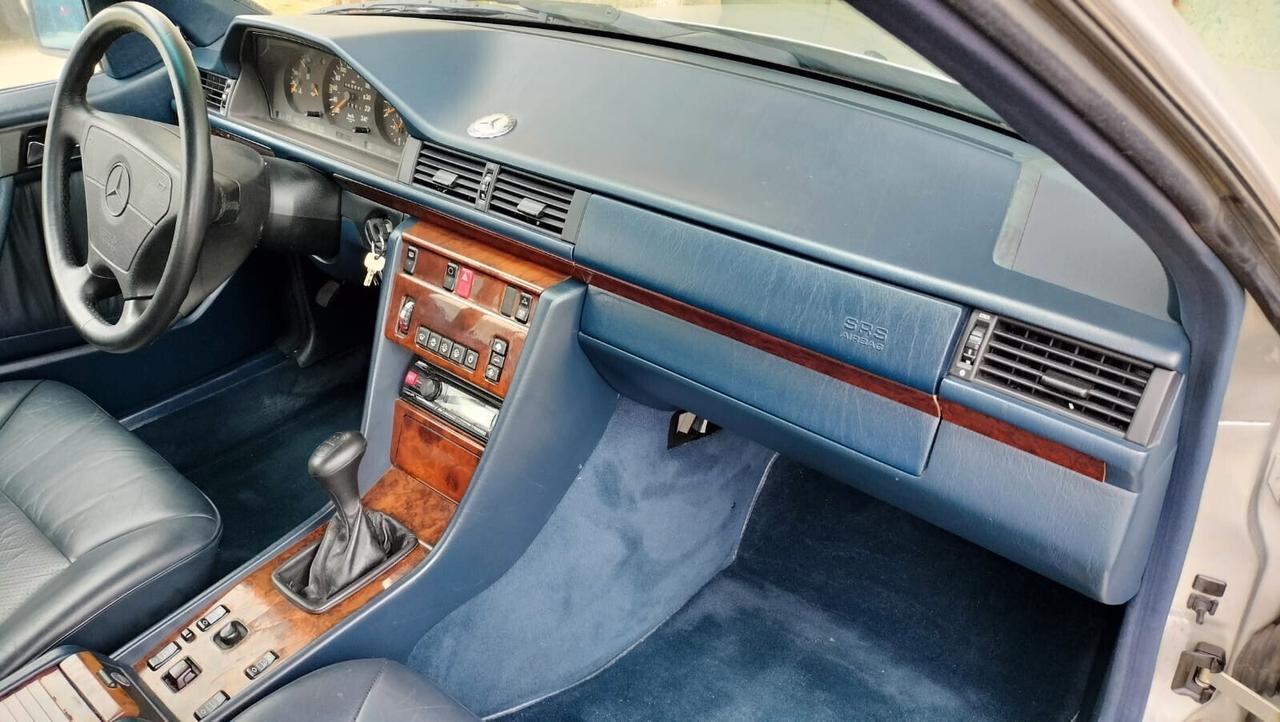 Mercedes-benz E-Series E 200 cat Cabriolet