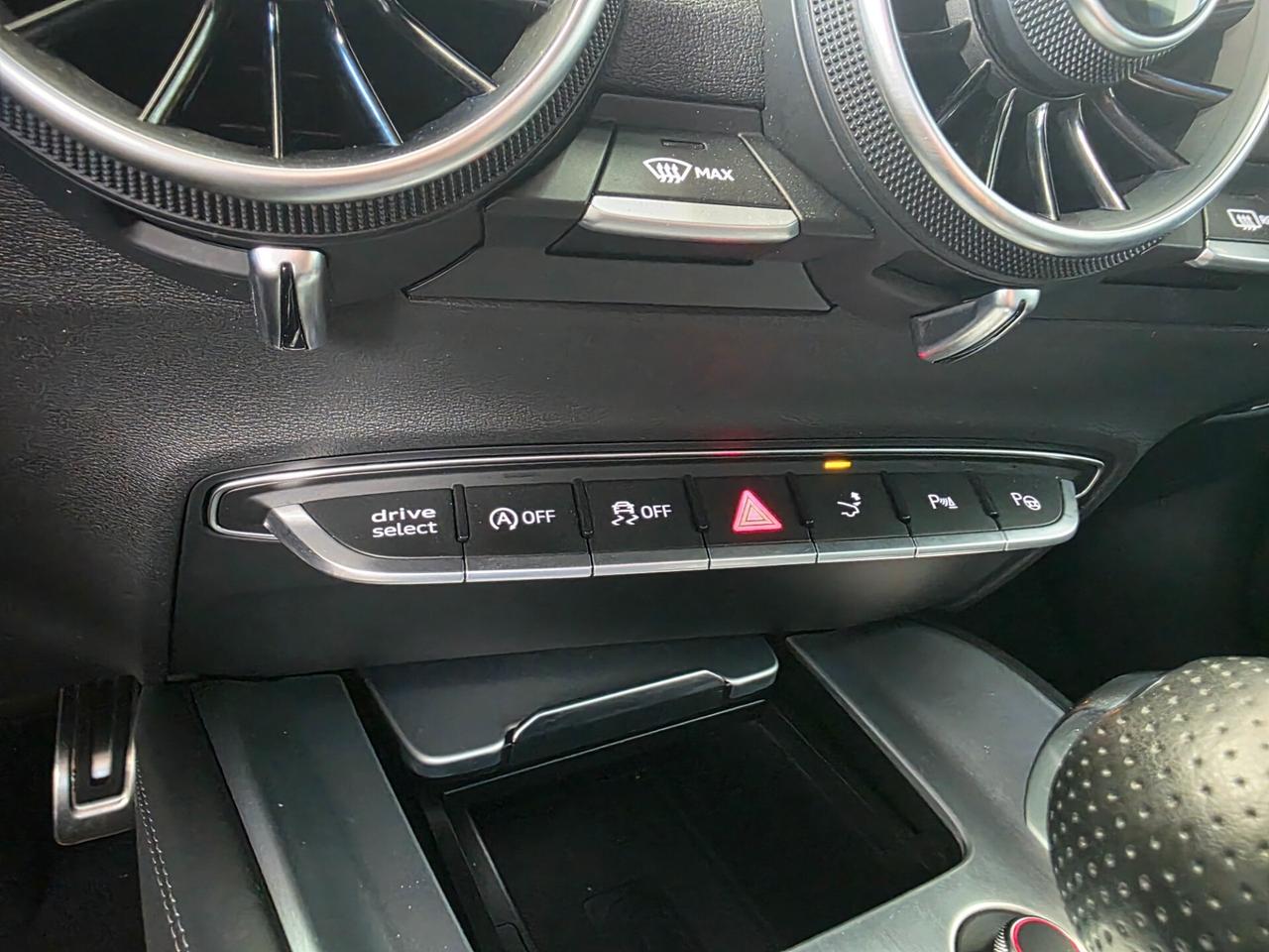 Audi TT Coupé 2.0TFSI quattro Stronic Sline
