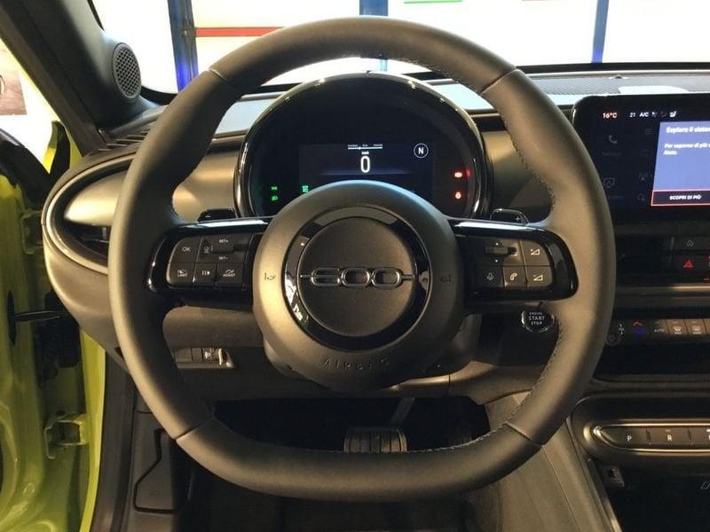 FIAT 600 600 Hybrid 110 CV DCT MHEV Sport Edizione Milano Cortina 26