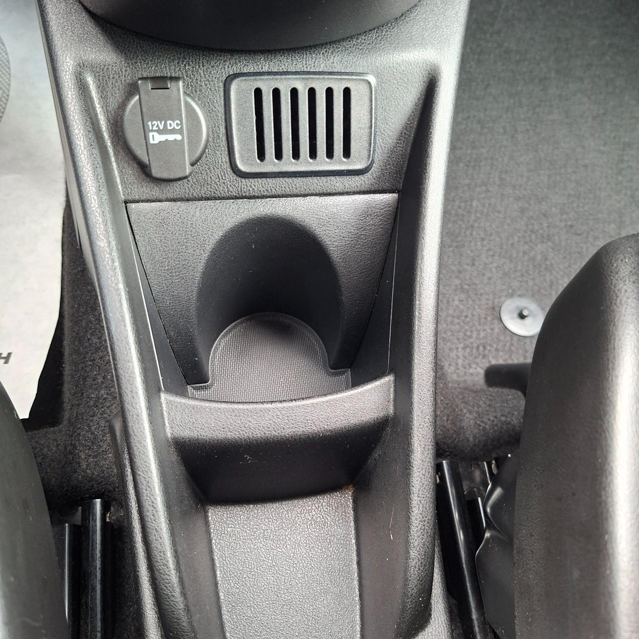 Lancia Ypsilon 1.0 Bz 70 Cv Hybrid Gold