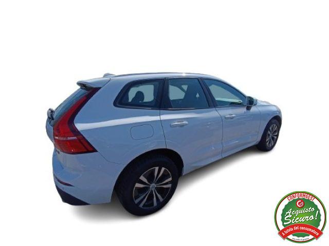 VOLVO XC60 B4 (d) AWD Geartronic Momentum