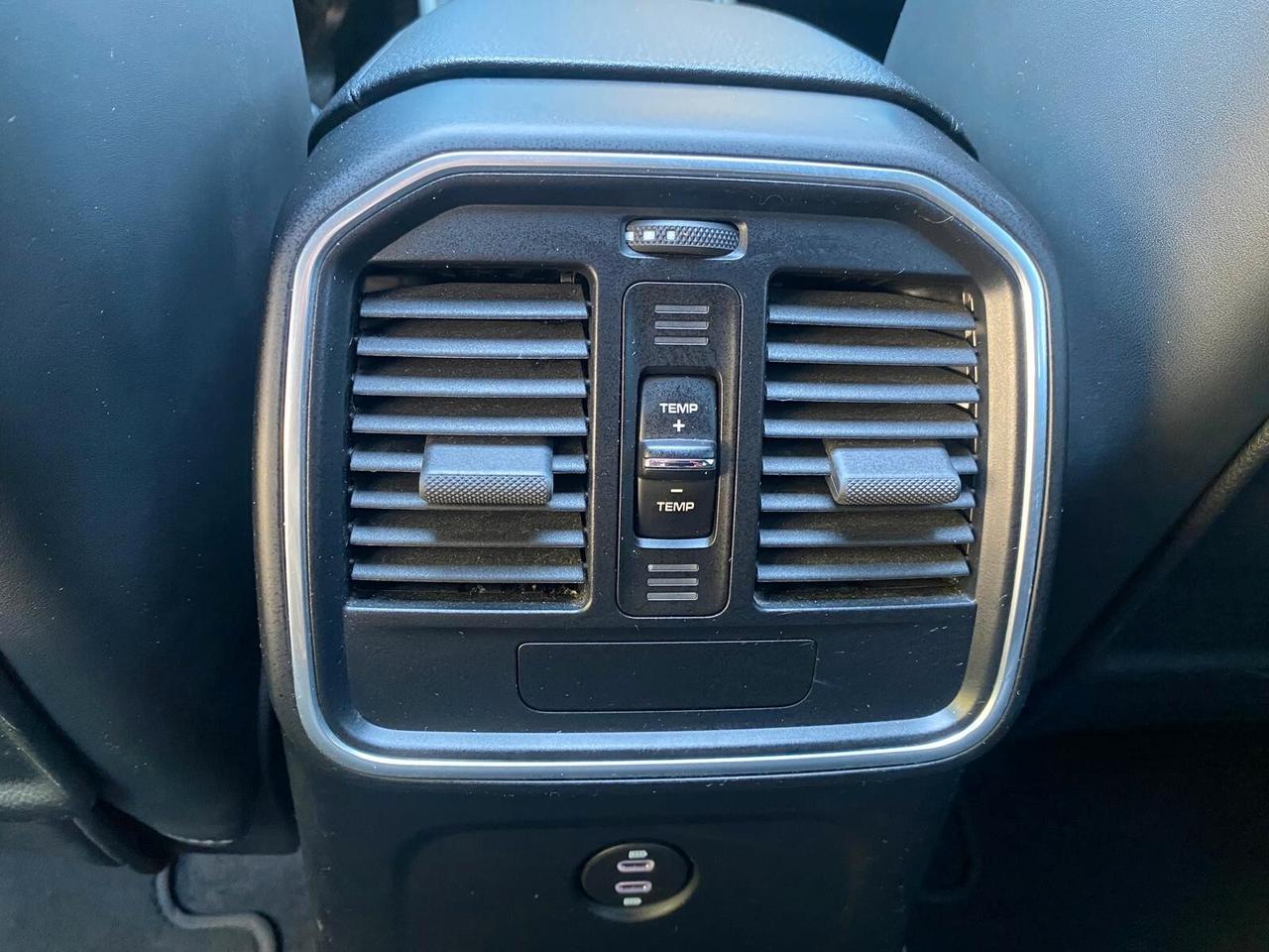 Porsche Macan 2.0 T -TETTO-CRONO- 21"-CAMERA-GARANZIA