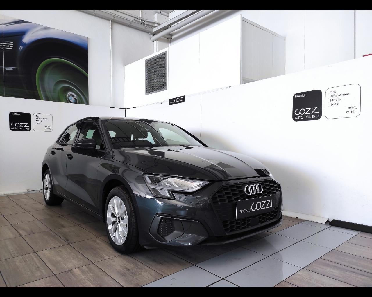 AUDI A3 4ª serie - A3 SPB 40 TFSI e S tronic Business