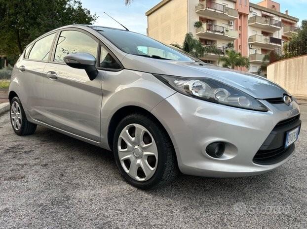 Ford Fiesta 1.4 TDCi ideale per neo patentati