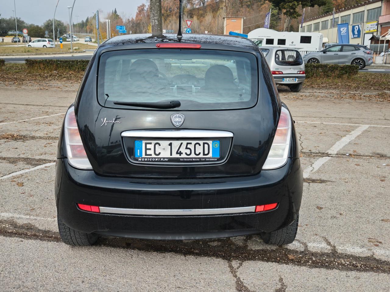 Lancia Ypsilon 1.3 MJT 75 CV OK NEOPATENTATI
