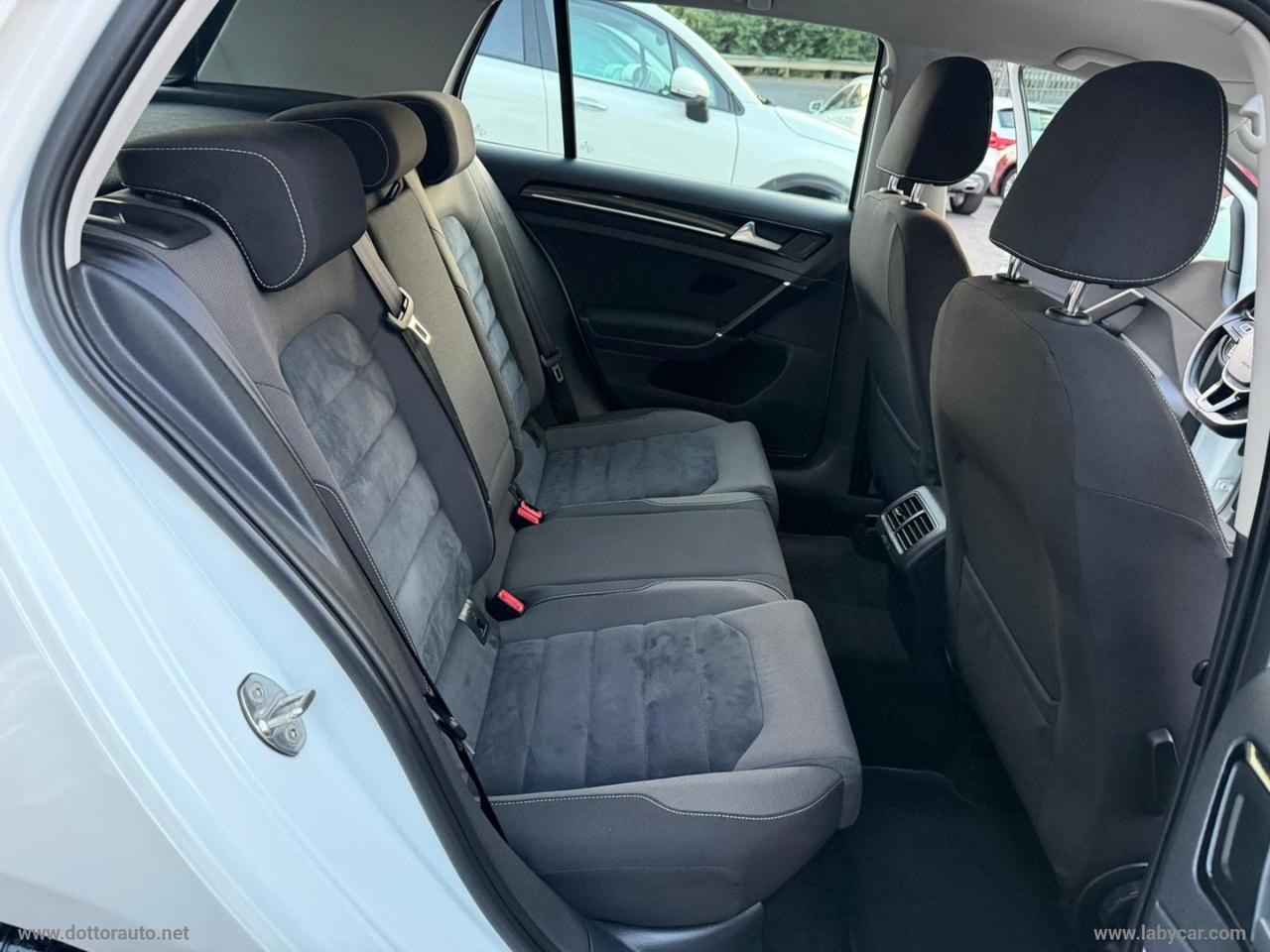 VOLKSWAGEN Golf 2.0 TDI DSG 5p. Highline BMT