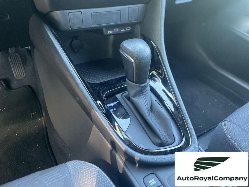 Toyota Yaris 1.5 Hybrid 5 porte Trend IVA ESPOSTA