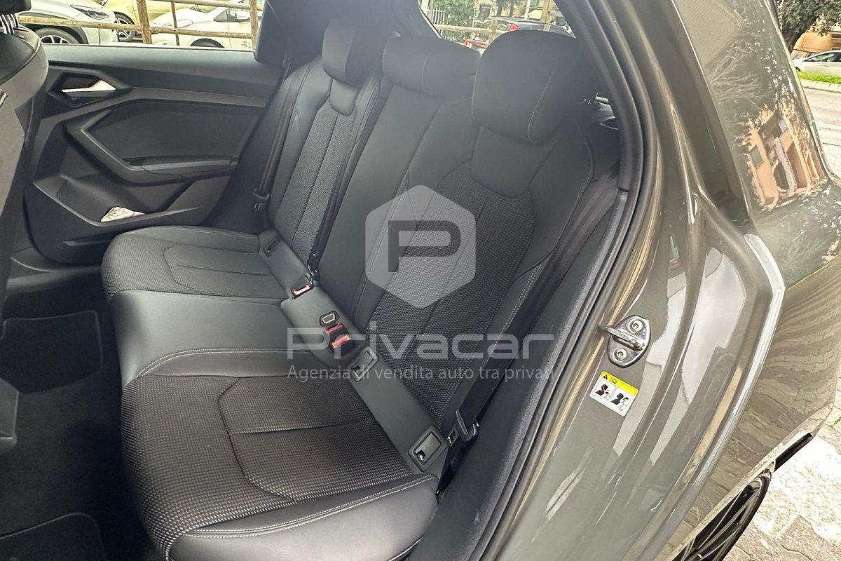 AUDI A1 SPB 35 TFSI S tronic Identity Black