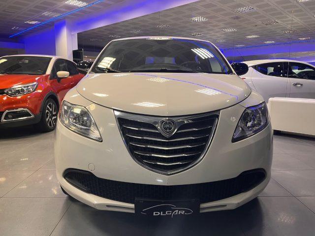 LANCIA Ypsilon 0.9 TwinAir 85 CV 5P. Metano Ecochic Silver