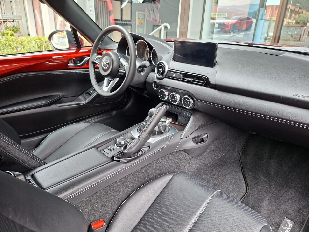 Mazda MX-5 1.5L Skyactiv-G Exclusive-Line