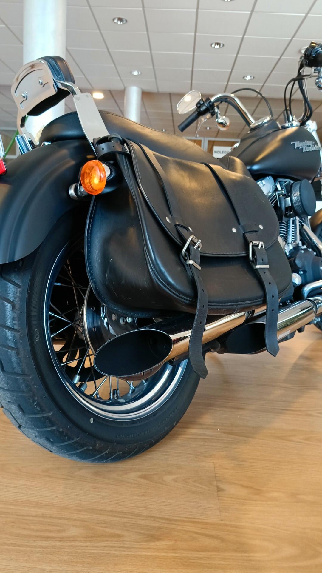 Harley-davidson Dyna Street Bob FXDB
